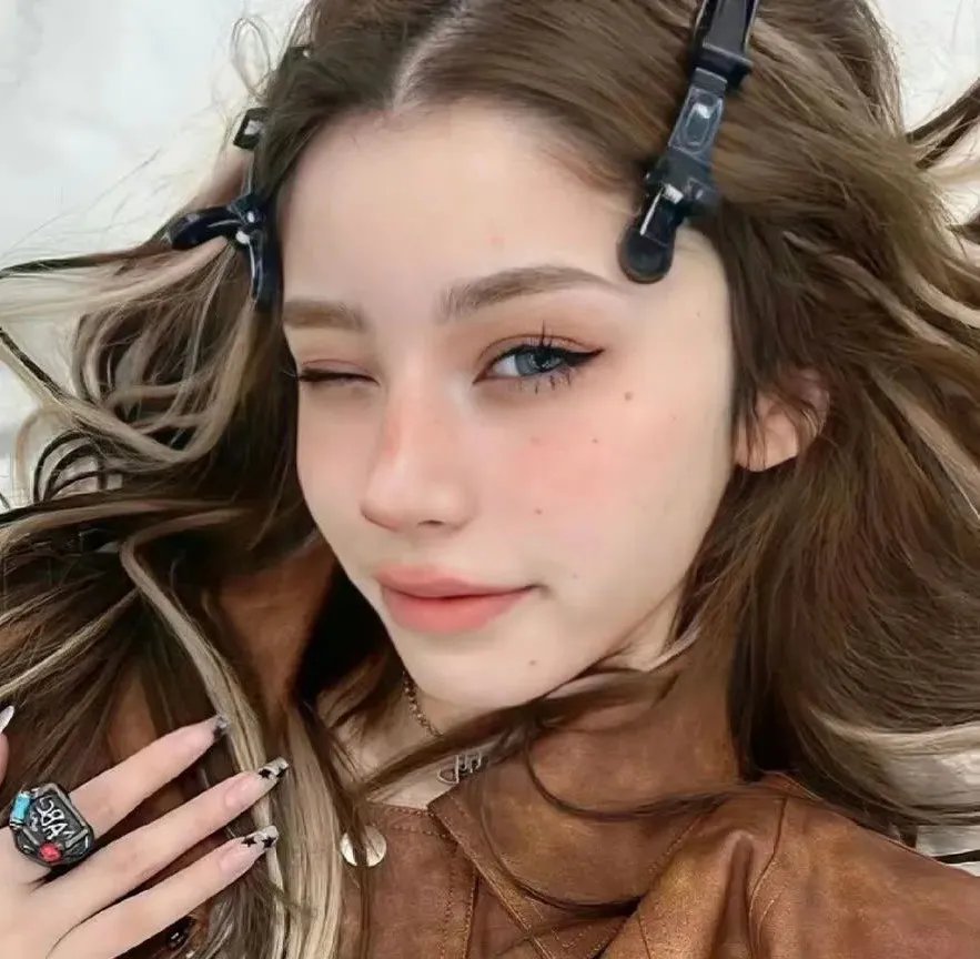 笙歌喧腾